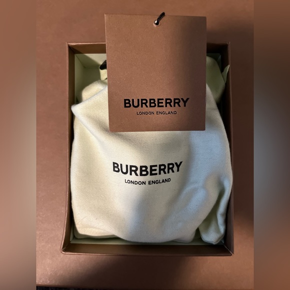 Burberry Monogram Motif Belt - Picture 9 of 13